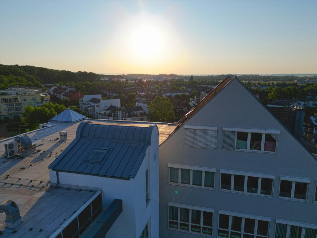 Place4. Ihr Platz zum Arbeiten.Leben.Einkaufen. Die zentrale Innenstadtlage in Friedrichsdorf bietet zahlreiche Vorteile für Ihr neues Büro.